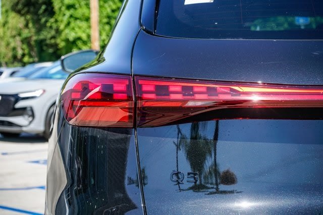 Thumbnail: 2025 Audi Q5 - 20