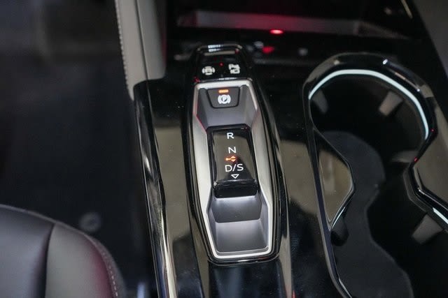 Thumbnail: 2025 Audi Q5 - 13