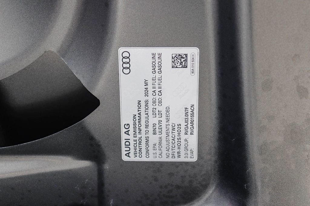 Thumbnail: 2024 Audi SQ5 - 29