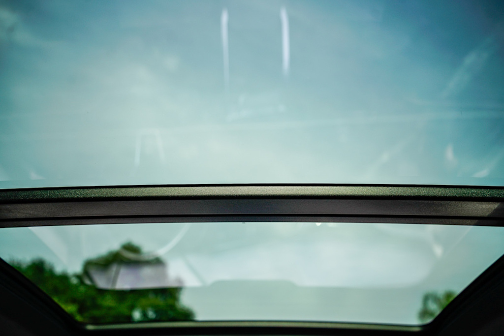 Thumbnail: 2023 Audi e-tron - 6