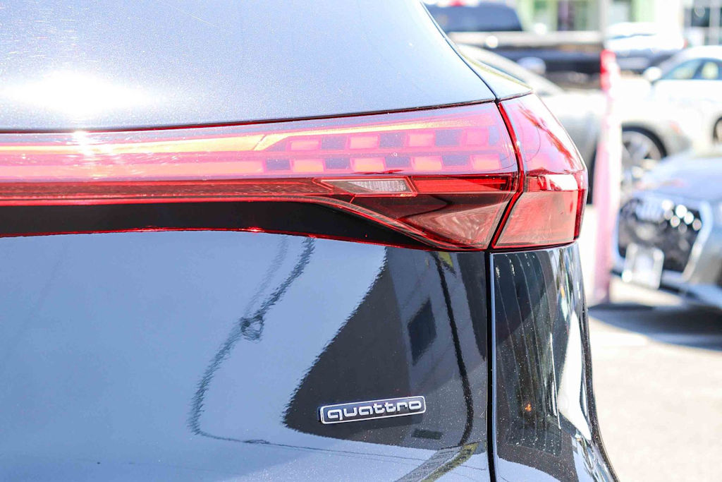 Thumbnail: 2025 Audi Q5 - 20