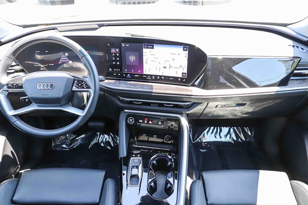 Thumbnail: 2025 Audi Q5 - 2