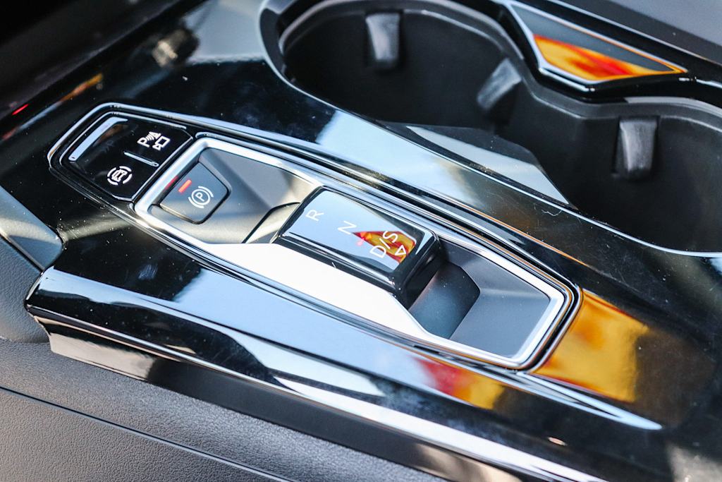 Thumbnail: 2025 Audi Q5 - 26