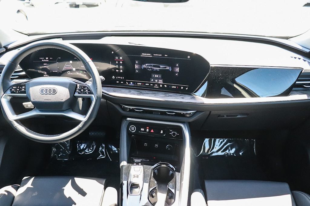 Thumbnail: 2025 Audi Q5 - 2