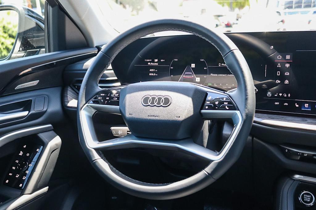Thumbnail: 2025 Audi Q5 - 8