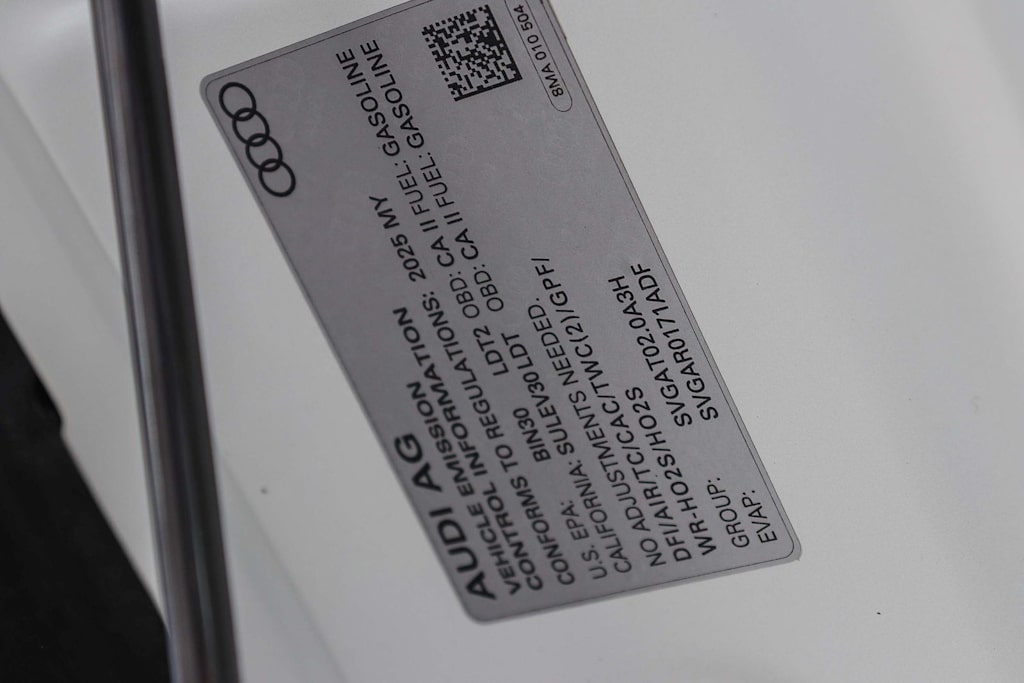 Thumbnail: 2025 Audi Q5 - 16