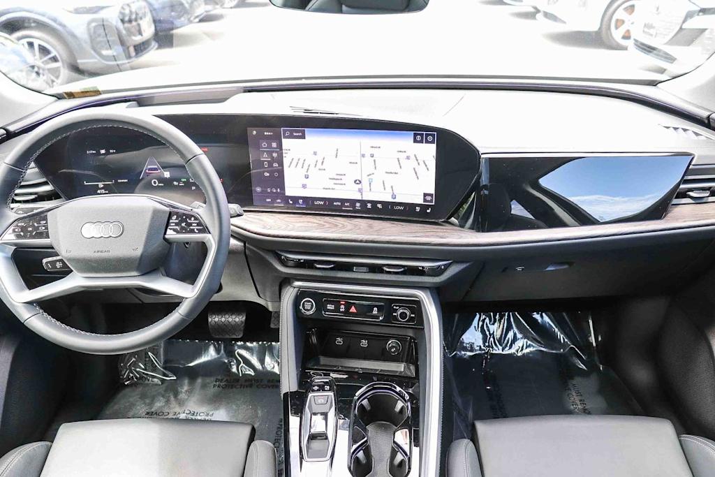 Thumbnail: 2025 Audi Q5 - 2