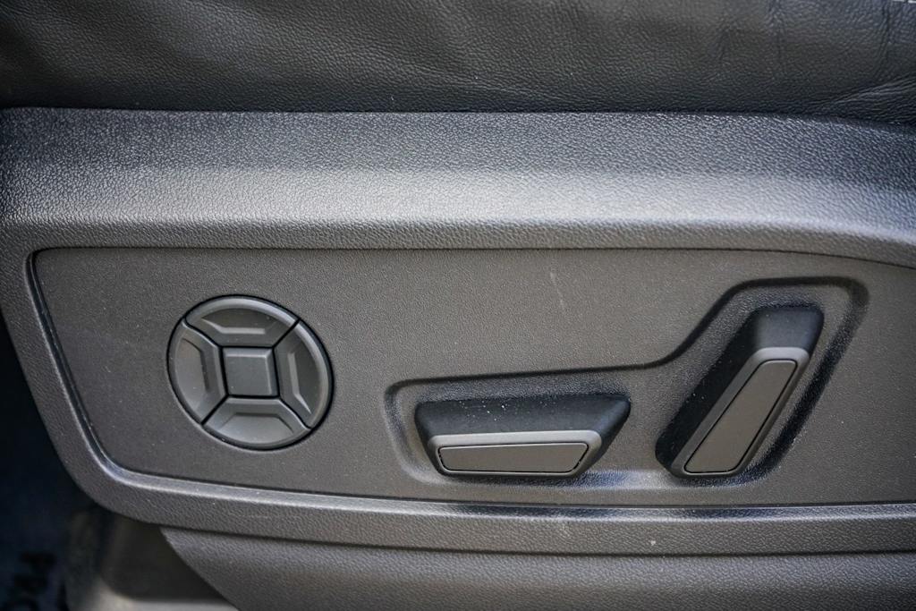 Thumbnail: 2025 Audi Q5 - 23