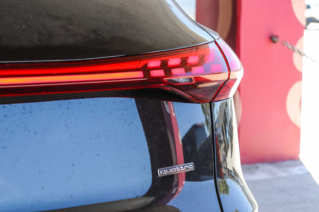 Thumbnail: 2025 Audi Q5 - 11