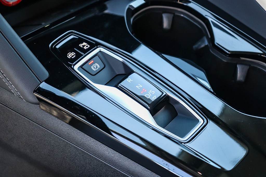 Thumbnail: 2025 Audi Q5 - 13