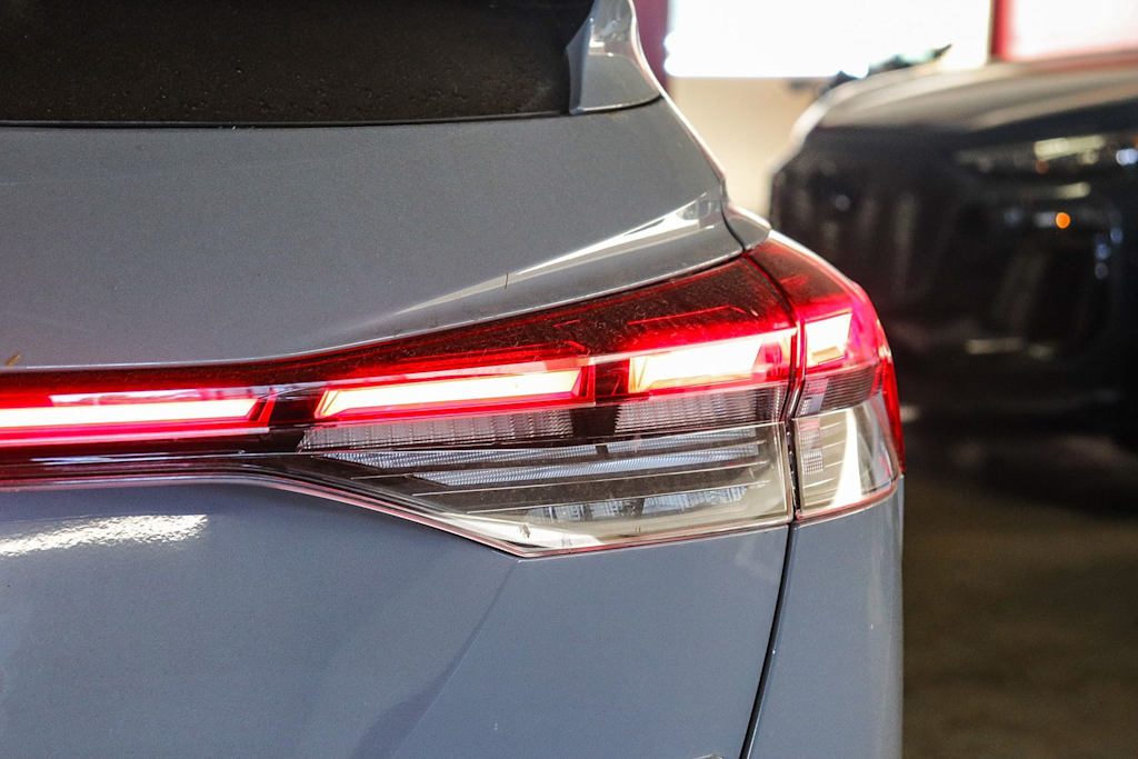 Thumbnail: 2024 Audi Q4 e-tron - 12