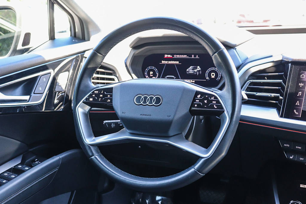 Thumbnail: 2023 Audi Q4 e-tron - 12