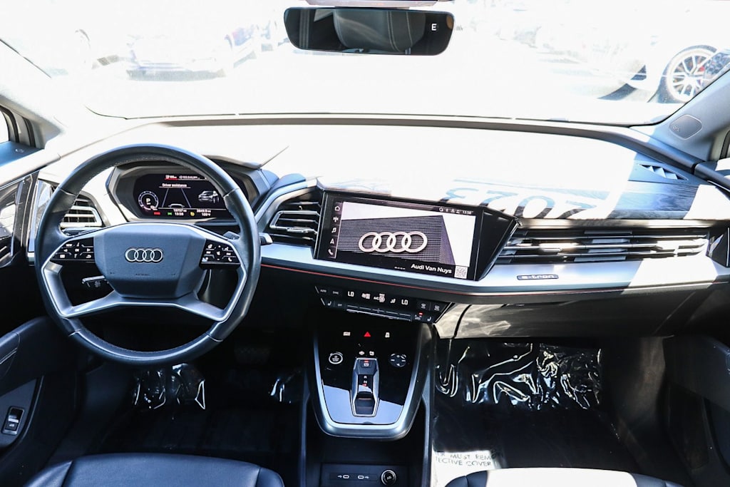 Thumbnail: 2023 Audi Q4 e-tron - 2