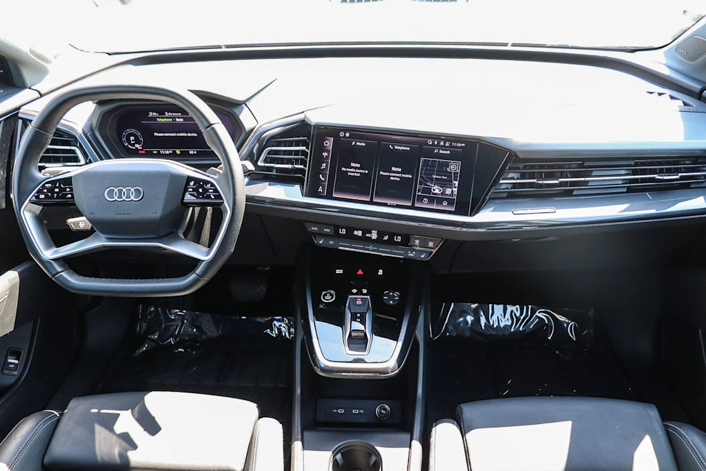 Thumbnail: 2023 Audi Q4 e-tron - 2