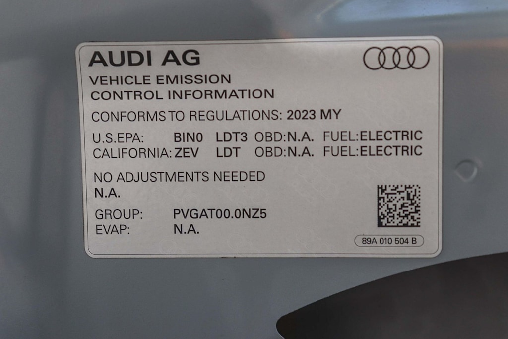 Thumbnail: 2023 Audi Q4 e-tron - 18