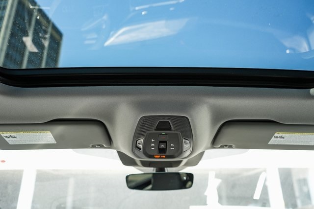 Thumbnail: 2025 Audi Q5 - 29