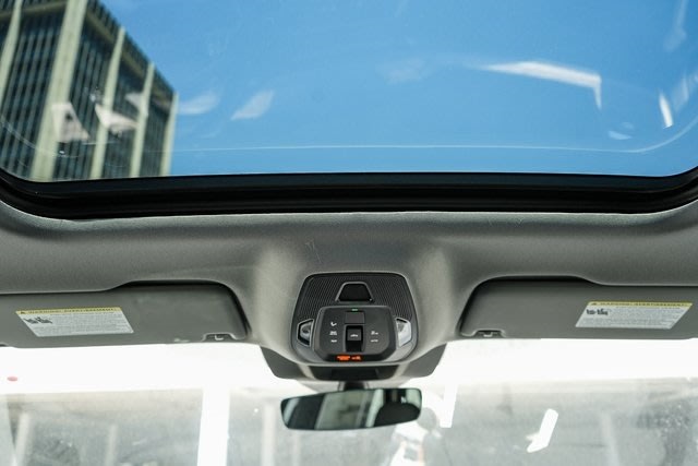 Thumbnail: 2025 Audi Q5 - 28