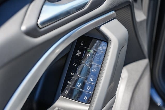 Thumbnail: 2025 Audi Q5 - 31