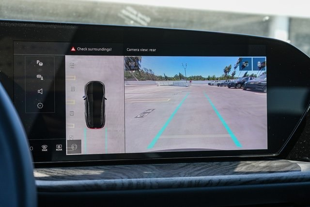 Thumbnail: 2025 Audi Q5 - 32