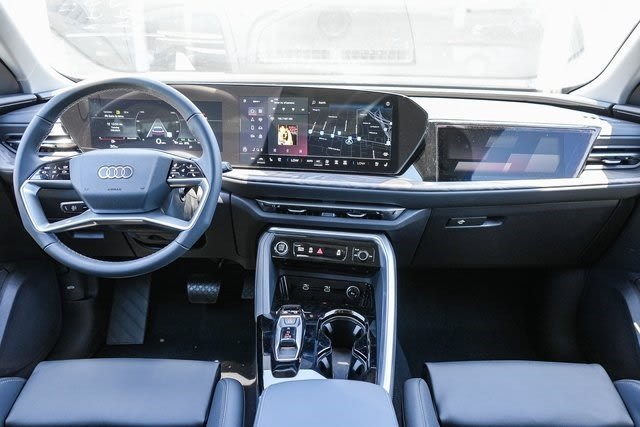Thumbnail: 2025 Audi Q5 - 2