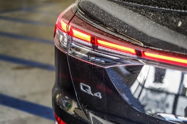 Thumbnail: 2023 Audi Q4 e-tron - 12