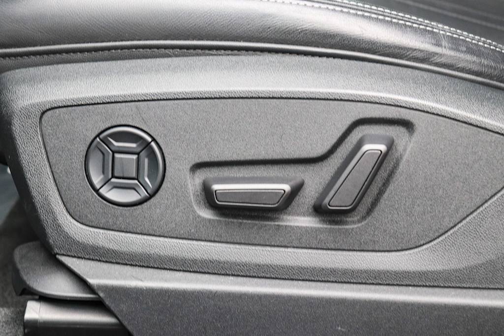 Thumbnail: 2024 Audi Q8 e-tron - 28