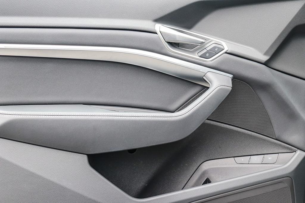 Thumbnail: 2024 Audi Q8 e-tron - 29