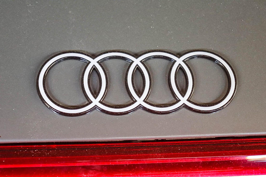 Thumbnail: 2024 Audi Q8 e-tron - 5