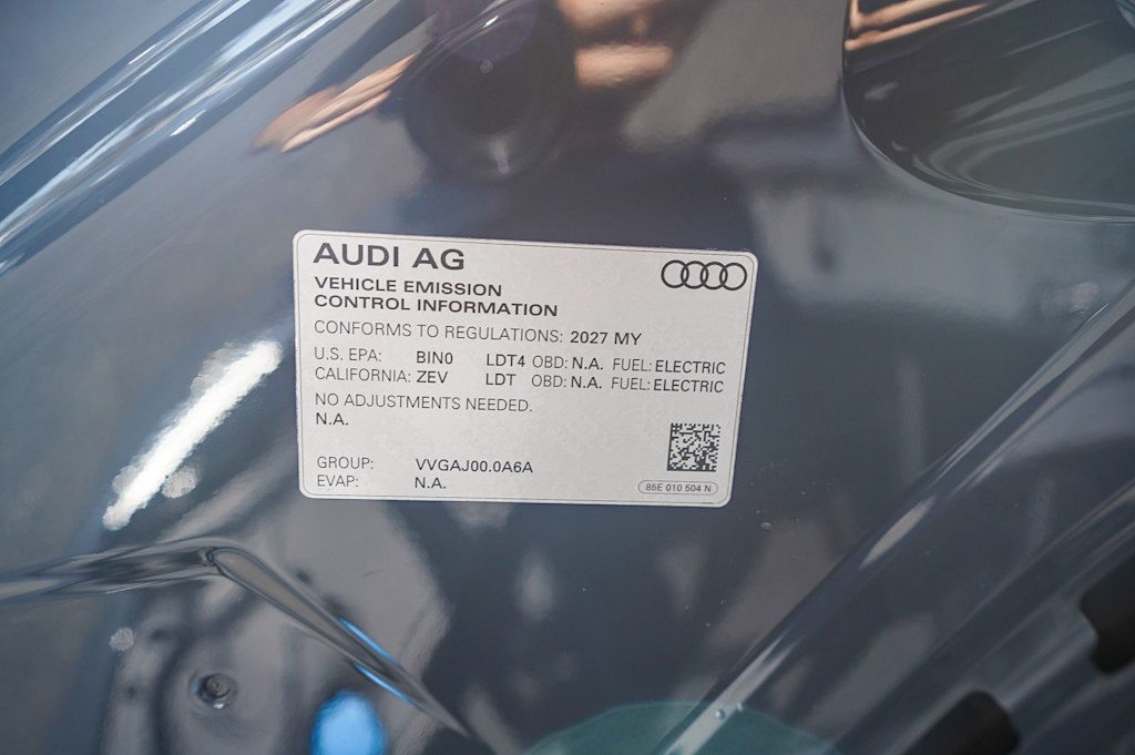 Thumbnail: 2027 Audi Q6 e-tron - 15