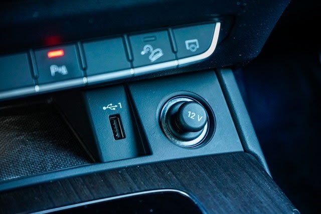 Thumbnail: 2023 Audi Q5 - 25