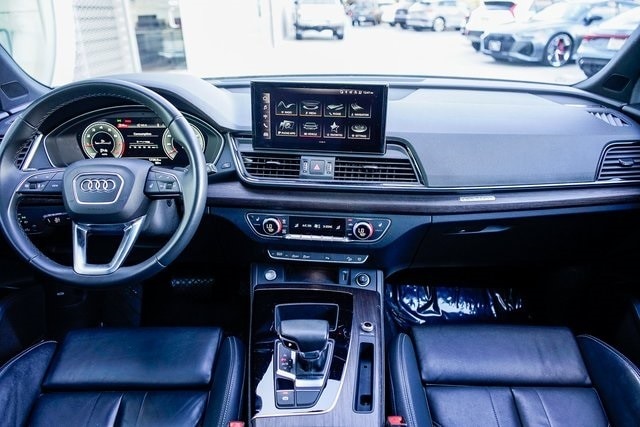 Thumbnail: 2023 Audi Q5 - 2