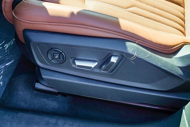 Thumbnail: 2024 Audi Q8 e-tron - 27