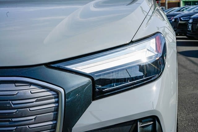 Thumbnail: 2025 Audi Q4 e-tron - 19