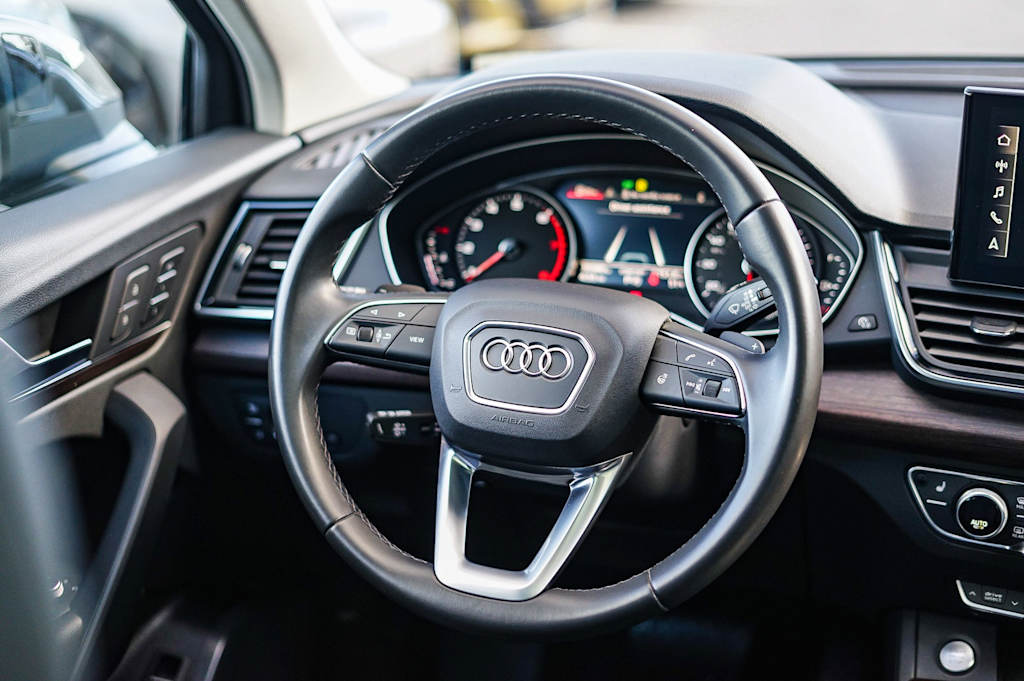 Thumbnail: 2023 Audi Q5 - 12