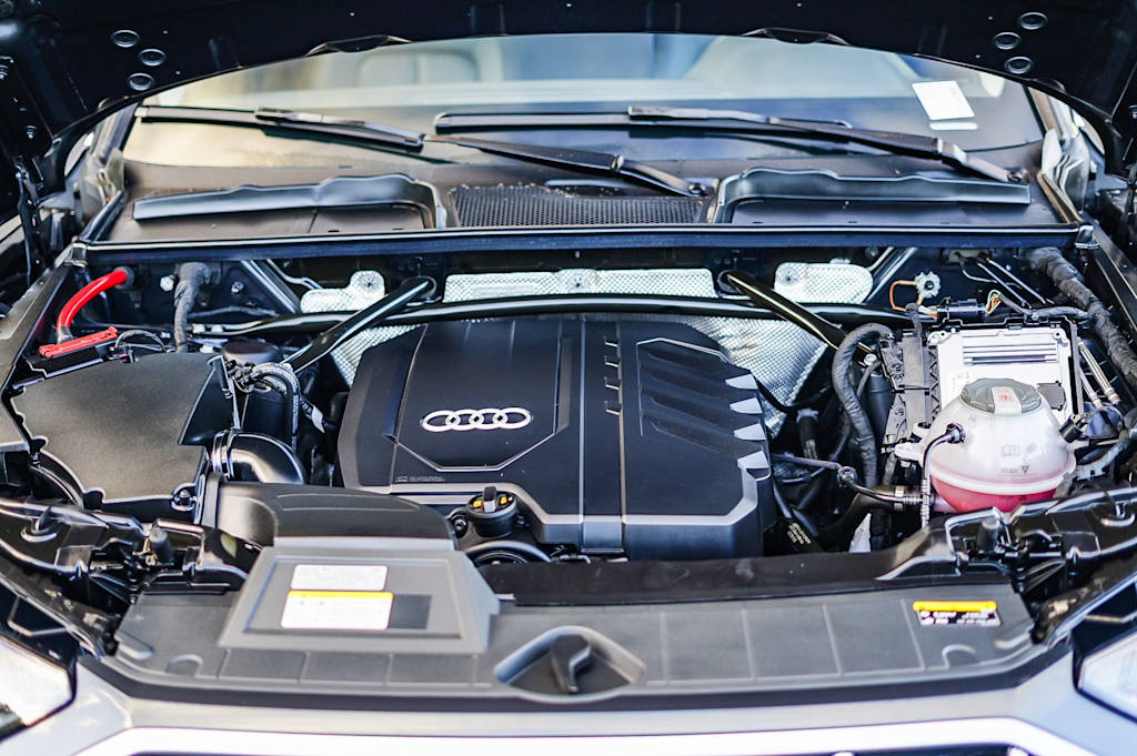 Thumbnail: 2023 Audi Q5 - 7