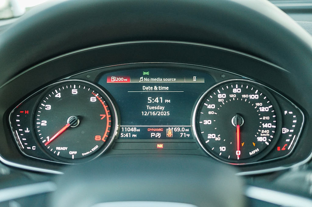 Thumbnail: 2023 Audi Q5 - 16