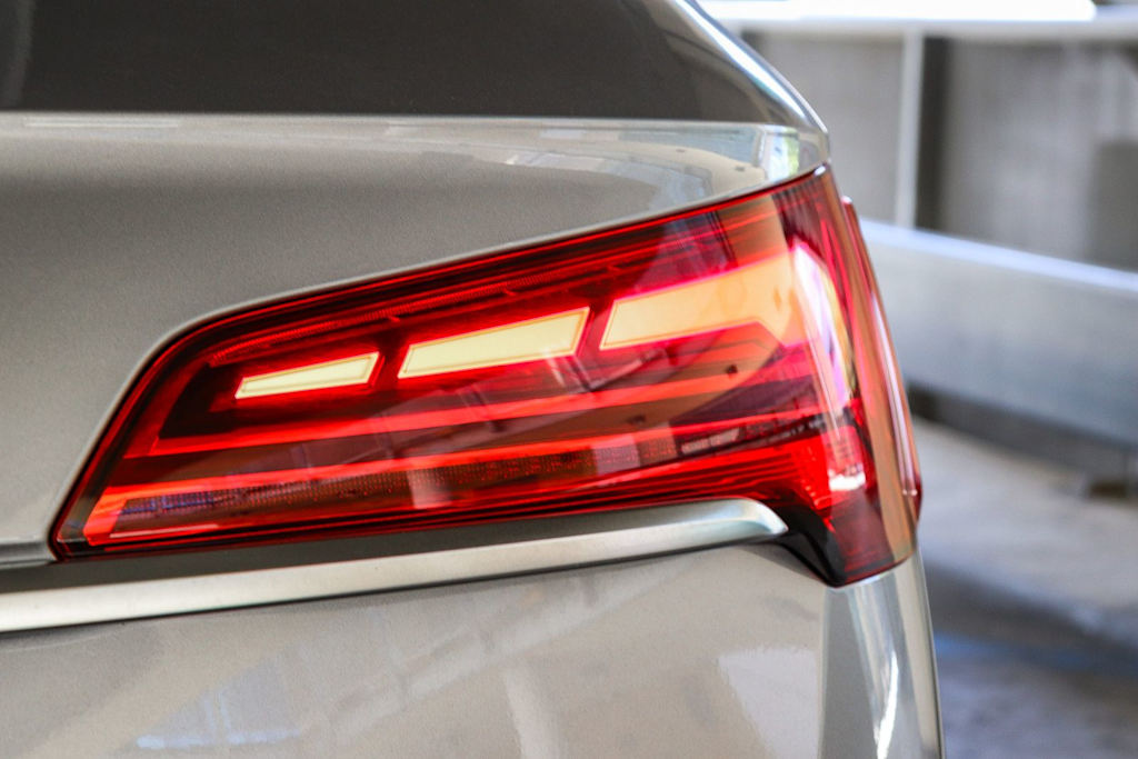 Thumbnail: 2023 Audi Q5 - 12