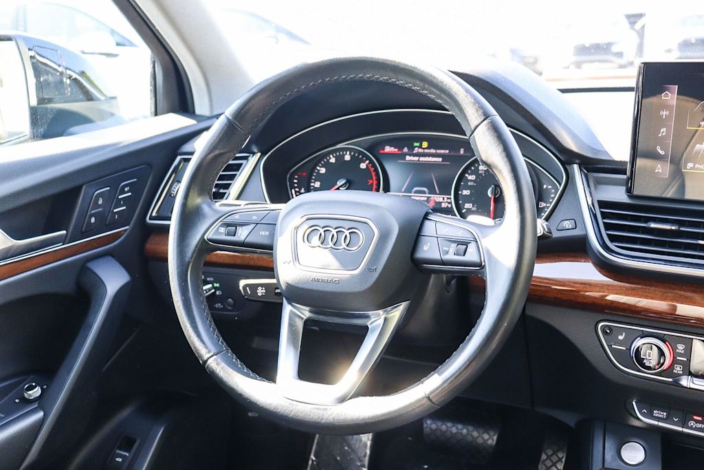 Thumbnail: 2024 Audi Q5 - 7