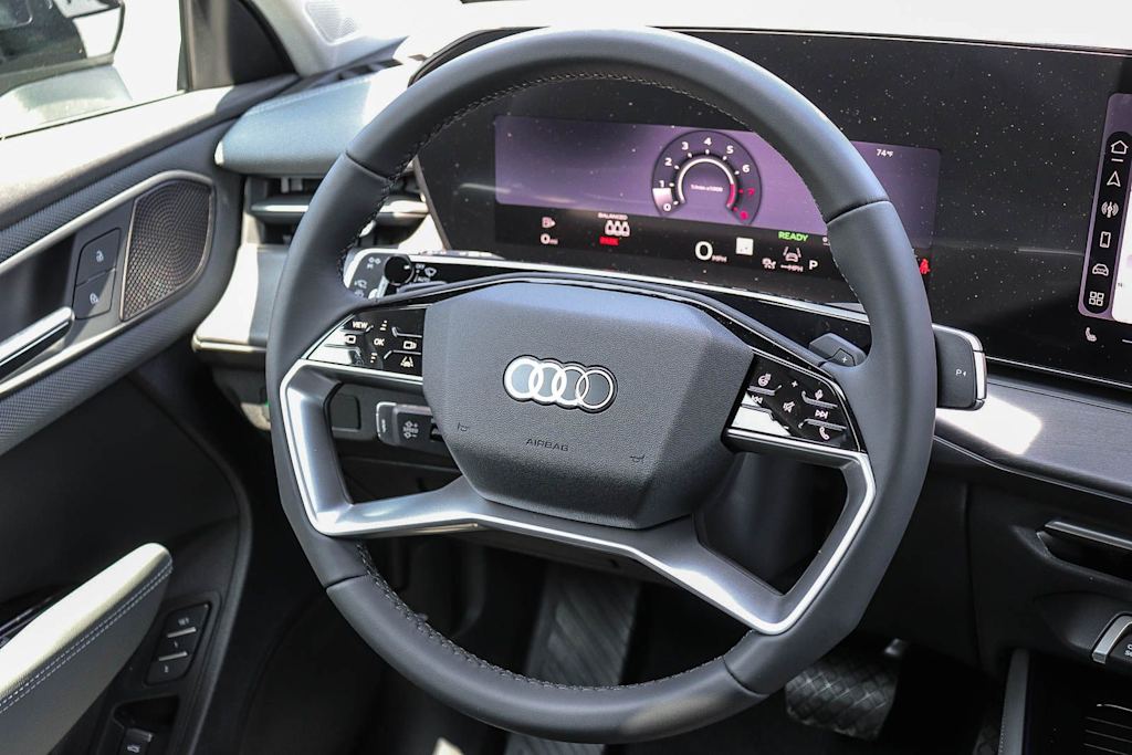 Thumbnail: 2026 Audi Q3 - 9