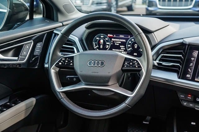 2023 Audi Q4 e-tron Premium 11