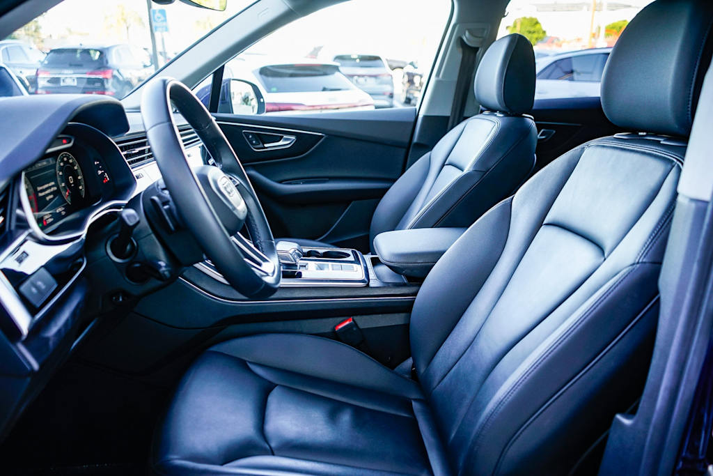 Thumbnail: 2022 Audi Q7 - 10