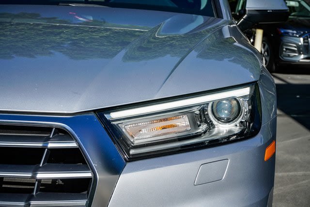 Thumbnail: 2019 Audi Q5 - 9