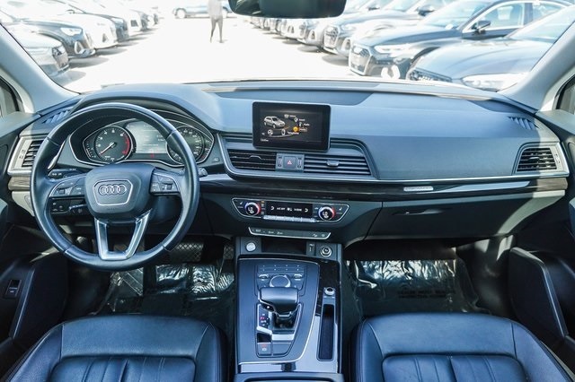 2019 Audi Q5 Premium 2