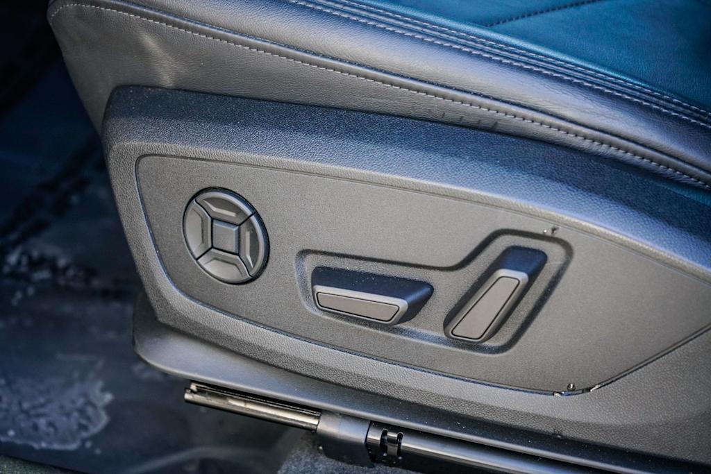 Thumbnail: 2022 Audi Q3 - 25