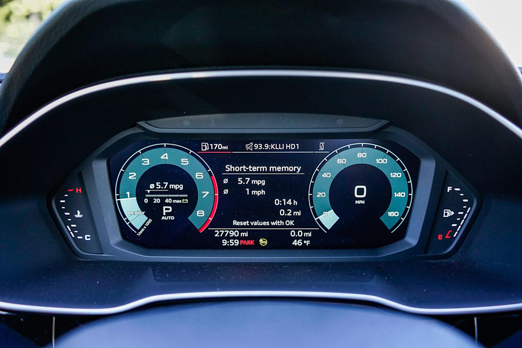 Thumbnail: 2022 Audi Q3 - 16