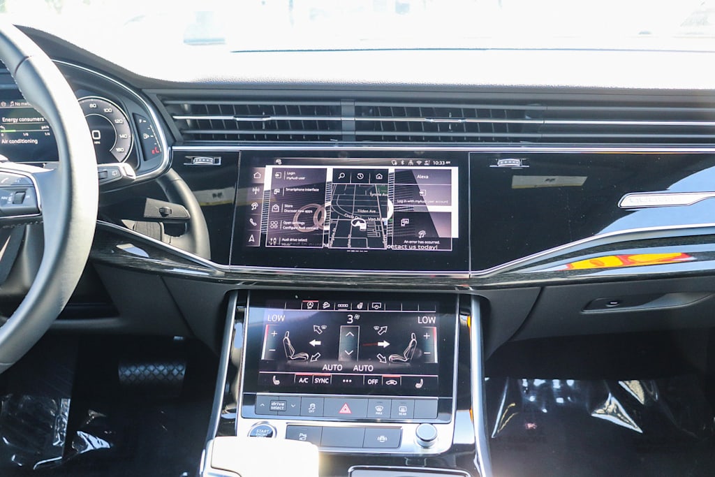 Thumbnail: 2026 Audi Q8 - 8
