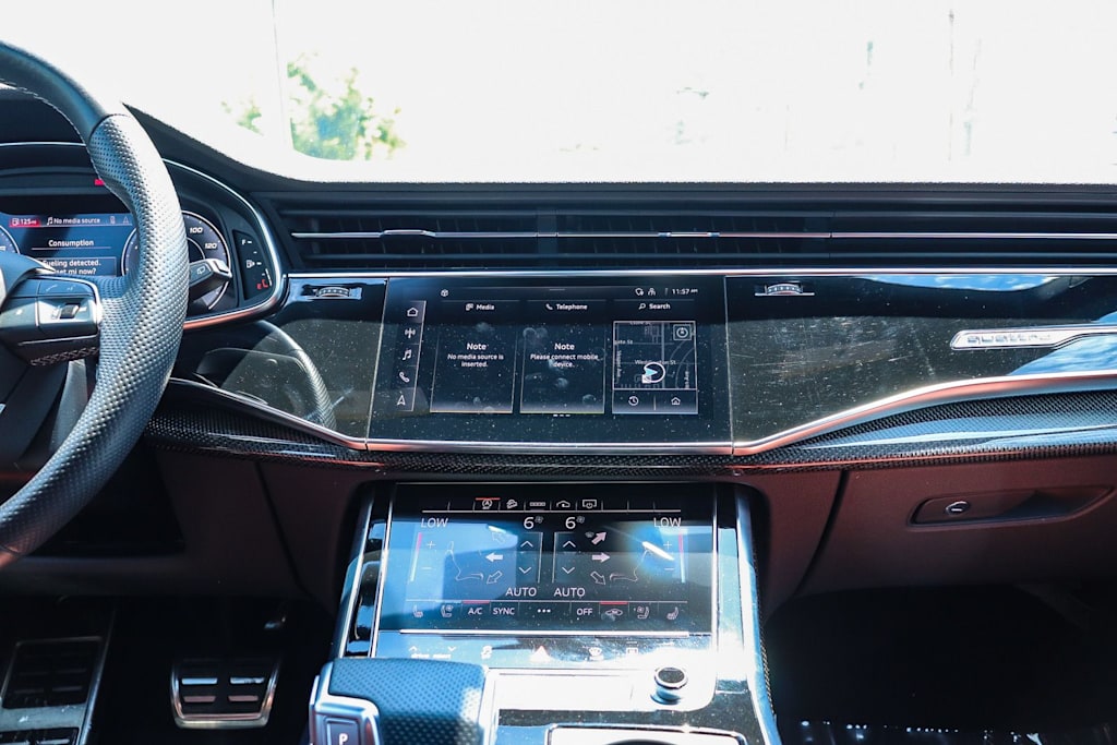 Thumbnail: 2023 Audi SQ8 - 7