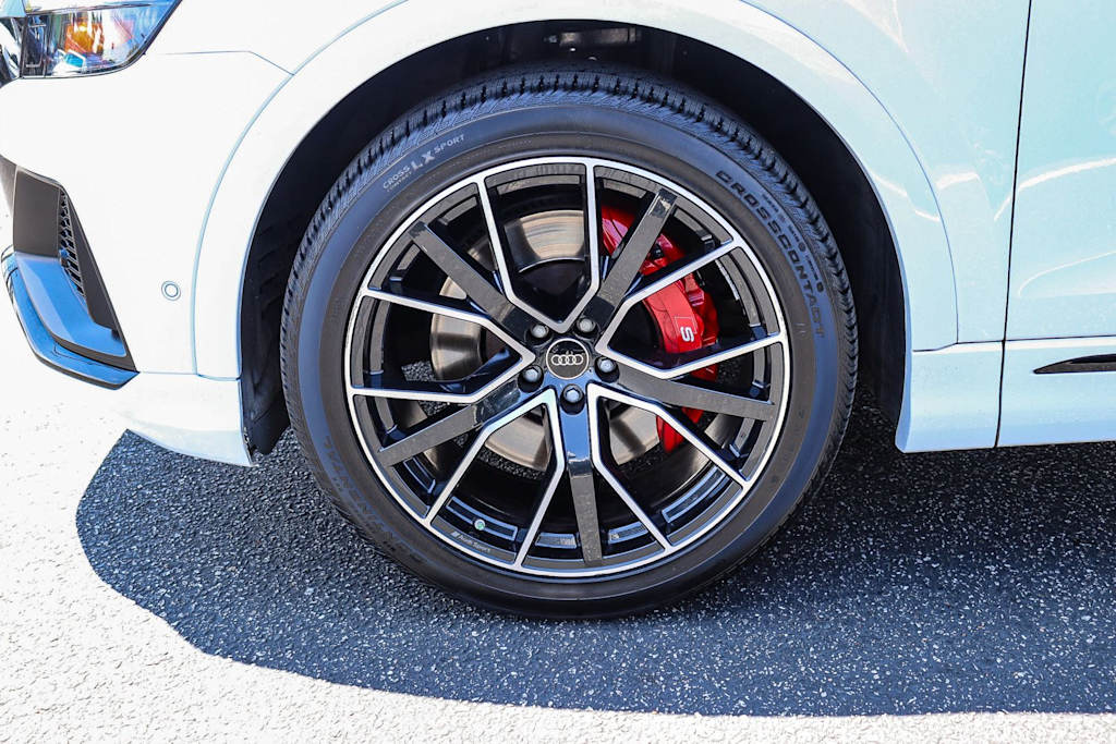 Thumbnail: 2023 Audi SQ8 - 6