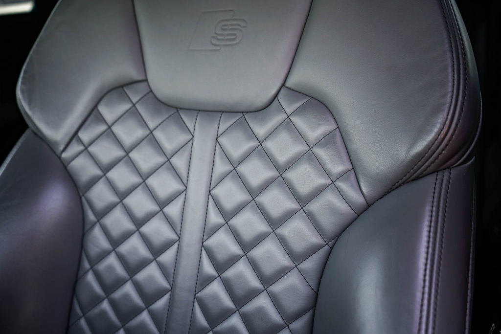 Thumbnail: 2019 Audi SQ5 - 11