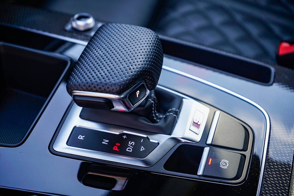 Thumbnail: 2023 Audi SQ5 - 13